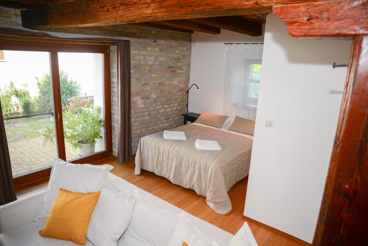 Somos Apartman Győr Eksteriør bilde